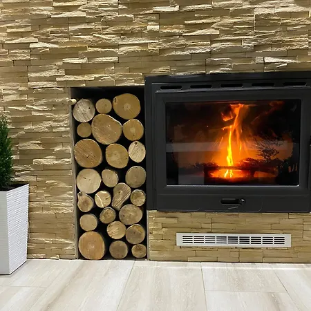 Ena Lux * Divčibare