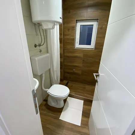 Apartment Ena Lux *