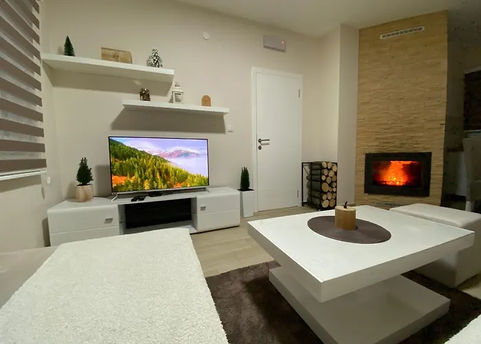 Apartman Ena Lux Divcibare